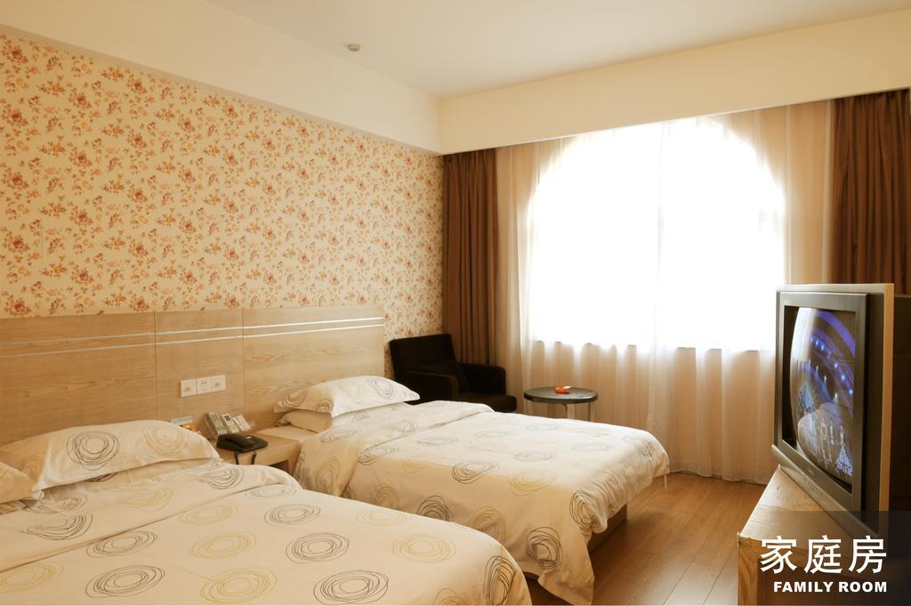 Gude Hotel - Hongdu Avenue Branch 南昌 エクステリア 写真